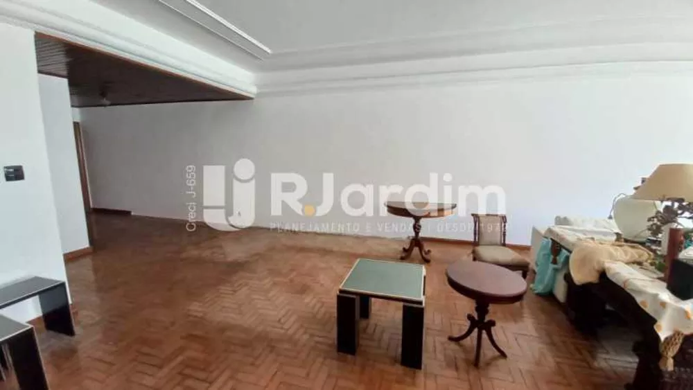 Apartamento, 3 quartos, 200 m² - Foto 2