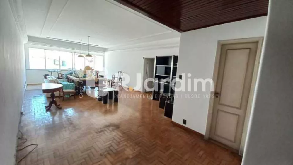 Apartamento, 3 quartos, 200 m² - Foto 11