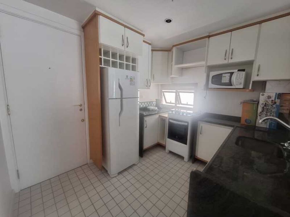 Flat/Apart Hotel para alugar com 1 quarto, 64m² - Foto 2
