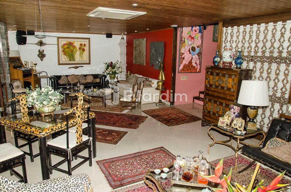Casa à venda com 4 quartos, 556m² - Foto 7