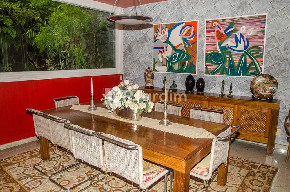 Casa à venda com 4 quartos, 556m² - Foto 3