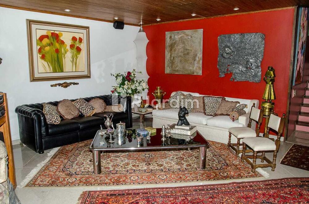 Casa à venda com 4 quartos, 556m² - Foto 5