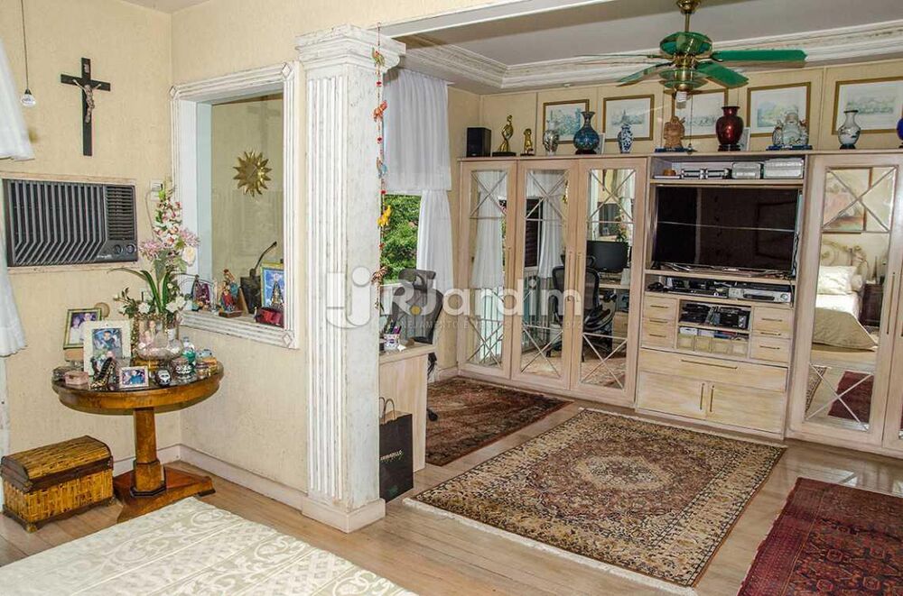 Casa à venda com 4 quartos, 556m² - Foto 19