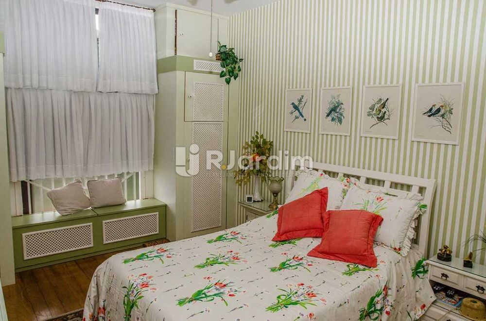 Casa à venda com 4 quartos, 556m² - Foto 11