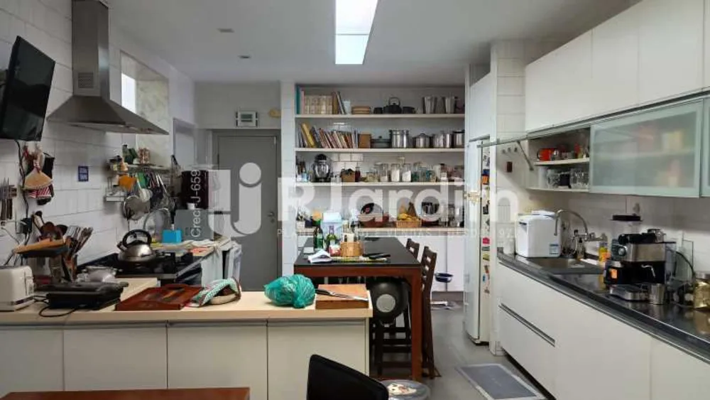 Apartamento, 4 quartos, 330 m² - Foto 11