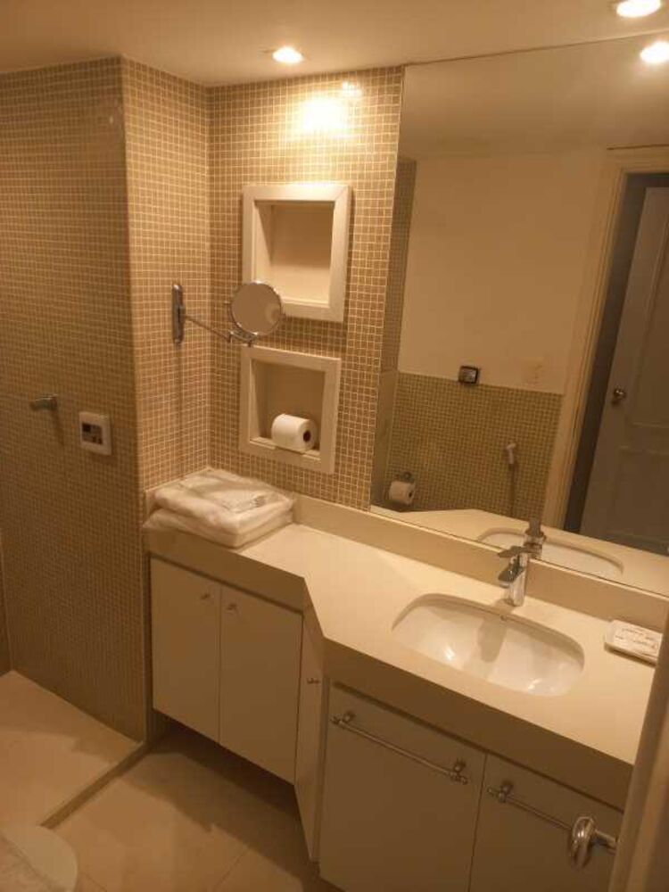 Flat/Apart Hotel à venda com 1 quarto, 49m² - Foto 2