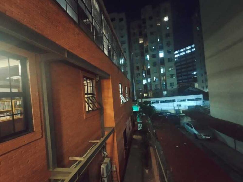 Conjunto Comercial-Sala à venda com 12 quartos, 800m² - Foto 2
