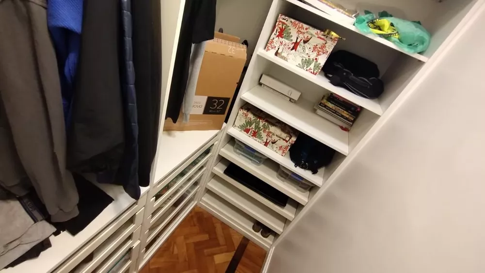 Apartamento, 3 quartos, 240 m² - Foto 1