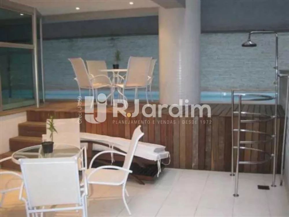 Apartamento, 4 quartos, 225 m² - Foto 1