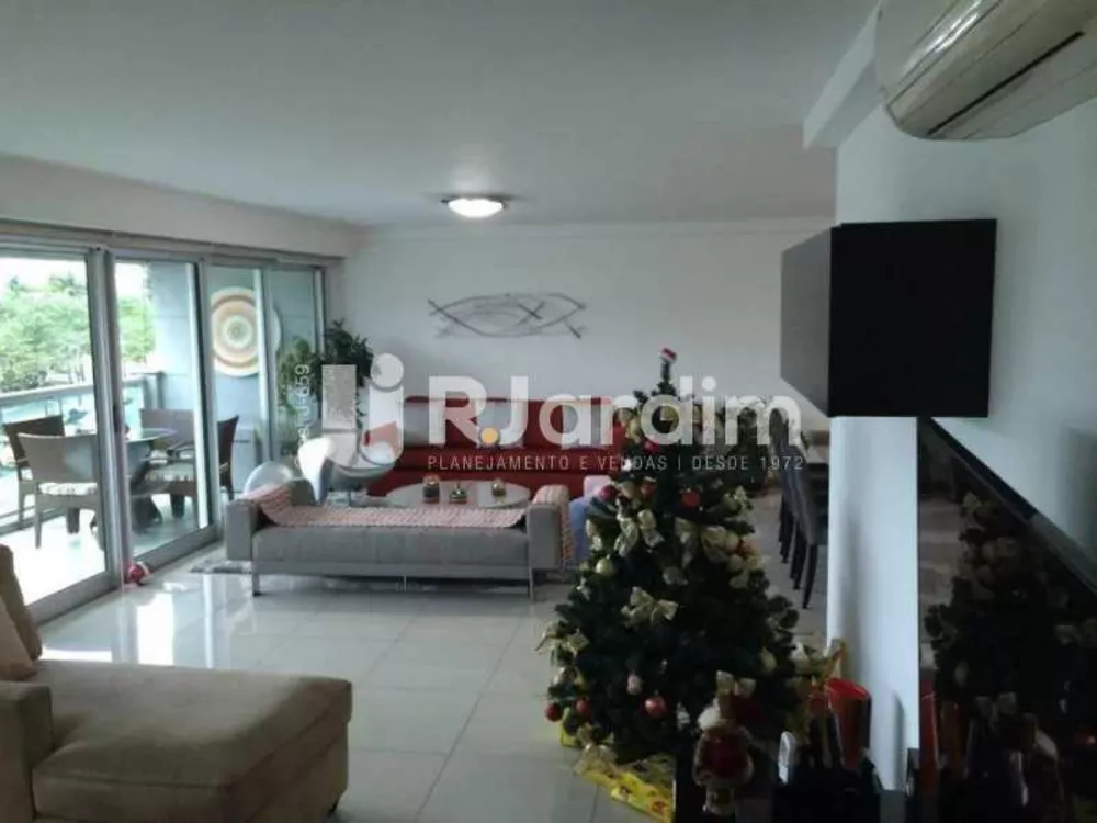 Apartamento, 4 quartos, 225 m² - Foto 11
