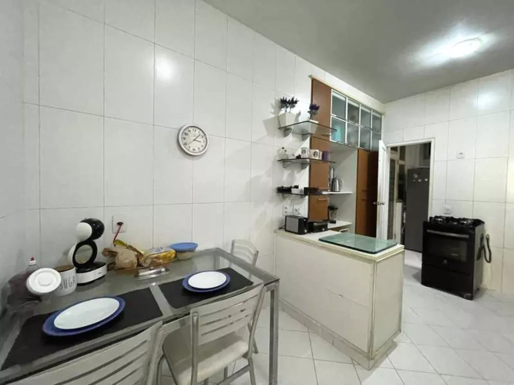 Apartamento, 4 quartos, 225 m² - Foto 2