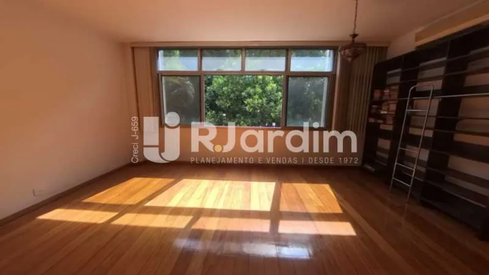 Apartamento, 3 quartos, 130 m² - Foto 8