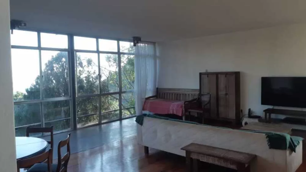 Casa, 3 quartos, 300 m² - Foto 1