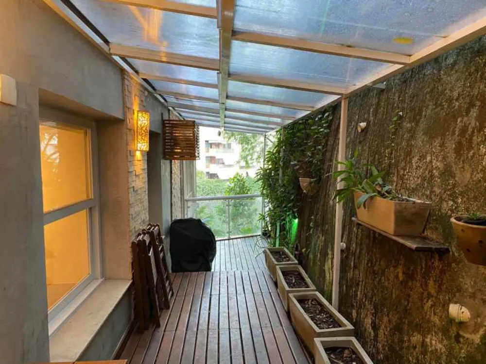 Apartamento, 3 quartos, 160 m² - Foto 2