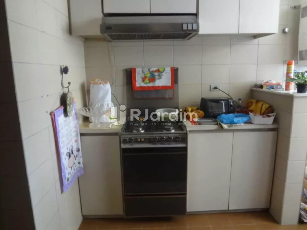 Cobertura, 3 quartos, 228 m² - Foto 1