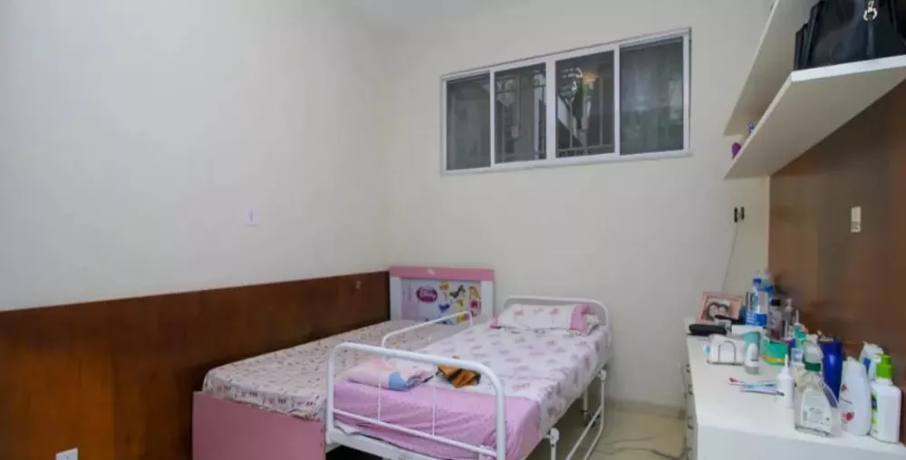 Casa, 5 quartos, 595 m² - Foto 1