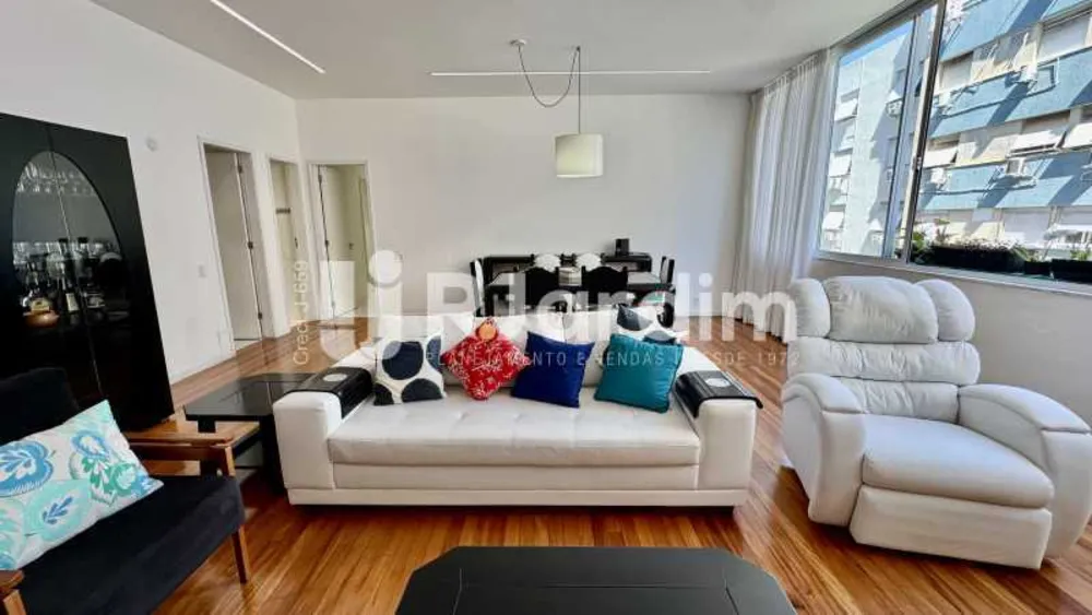 Apartamento, 3 quartos, 159 m² - Foto 1
