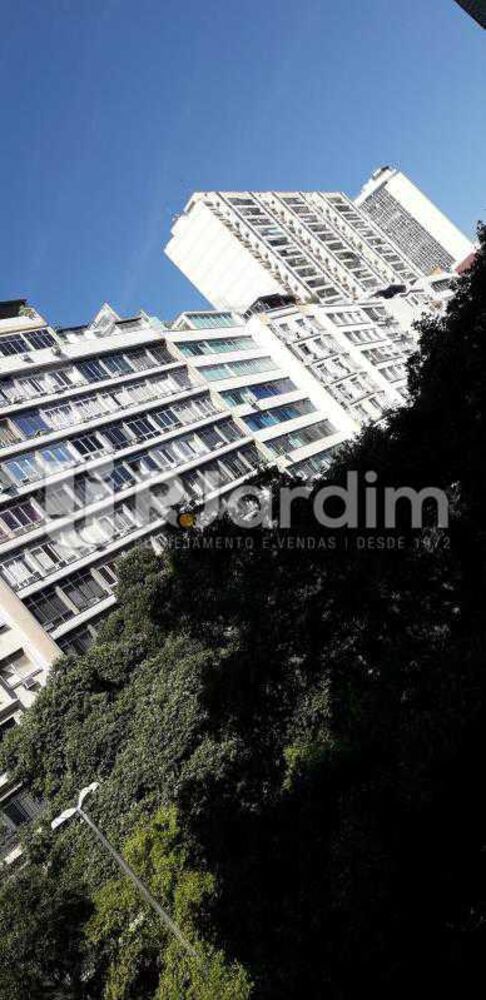 Apartamento à venda com 4 quartos, 320m² - Foto 5