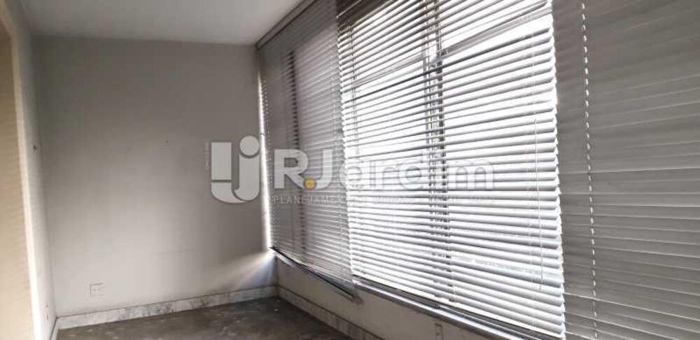 Apartamento à venda com 4 quartos, 320m² - Foto 4
