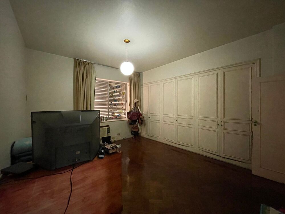Apartamento à venda com 3 quartos, 197m² - Foto 5