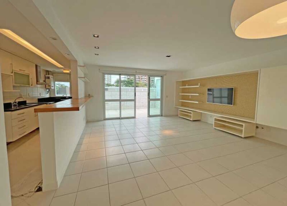 Cobertura à venda com 2 quartos, 121m² - Foto 1