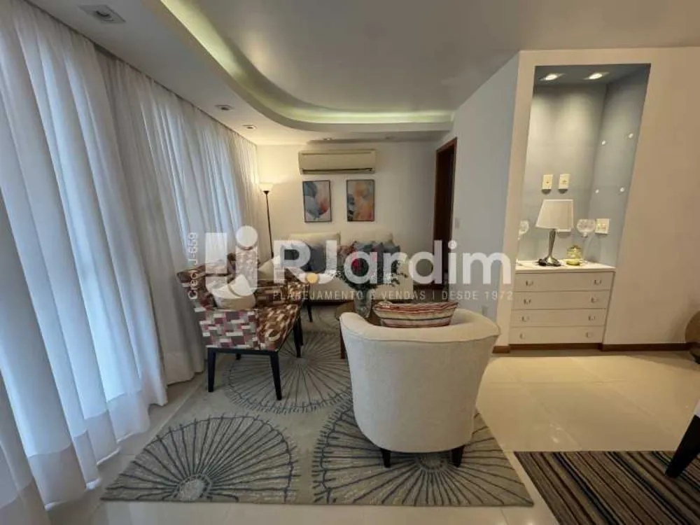 Cobertura, 3 quartos, 230 m² - Foto 12