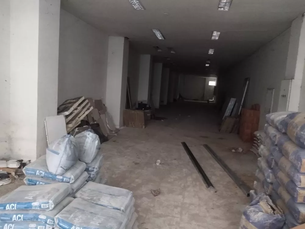 Loja-Salão, 250 m² - Foto 9