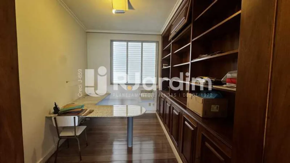 Apartamento, 3 quartos, 240 m² - Foto 6