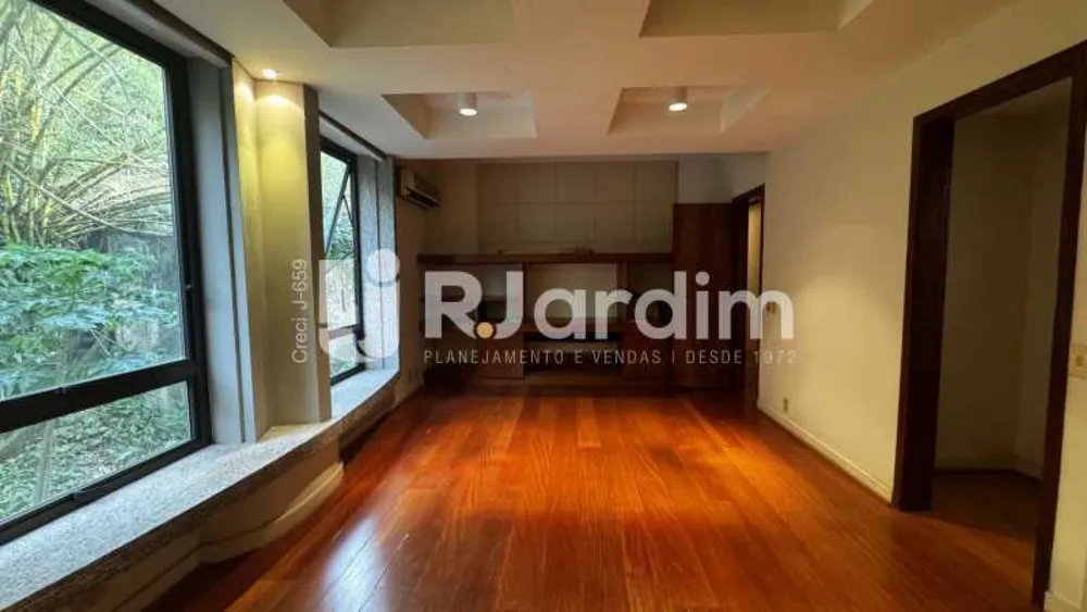 Apartamento, 3 quartos, 240 m² - Foto 8