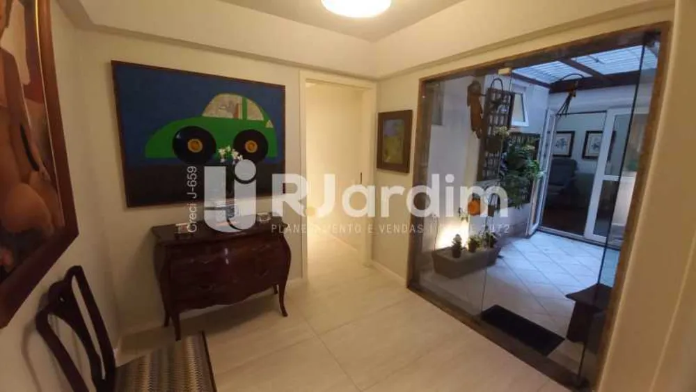 Apartamento, 3 quartos, 220 m² - Foto 21