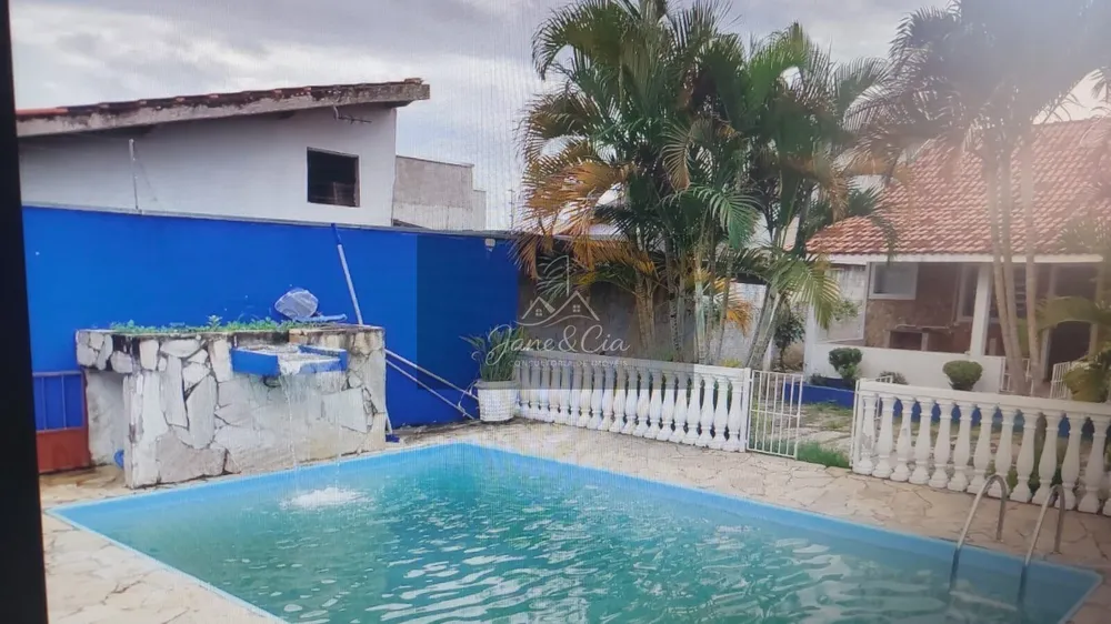 Chácara, 3 quartos, 738 m² - Foto 1