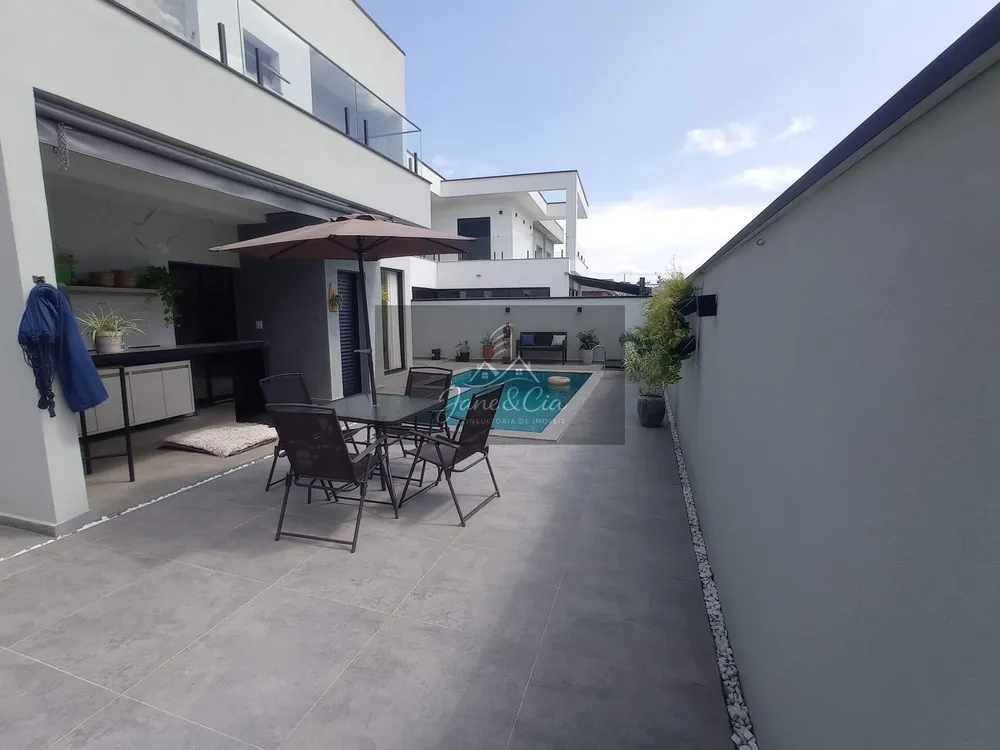 Casa, 3 quartos, 262 m² - Foto 11