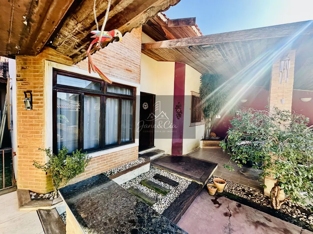 Casa, 2 quartos, 152 m² - Foto 1