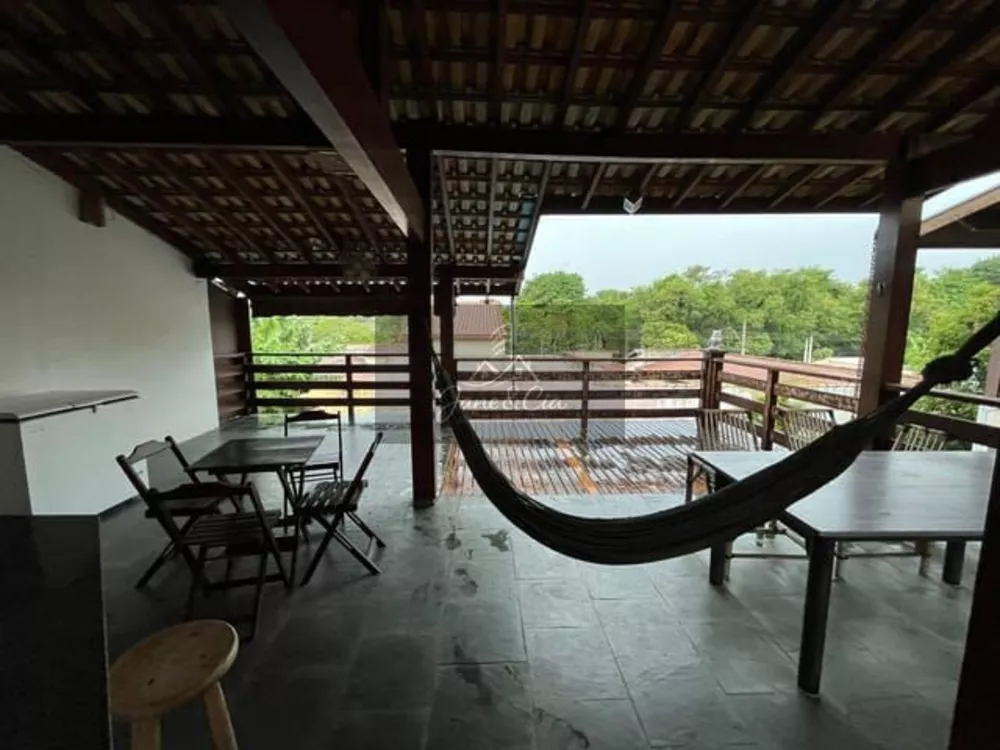Apartamento, 3 quartos, 219 m² - Foto 1
