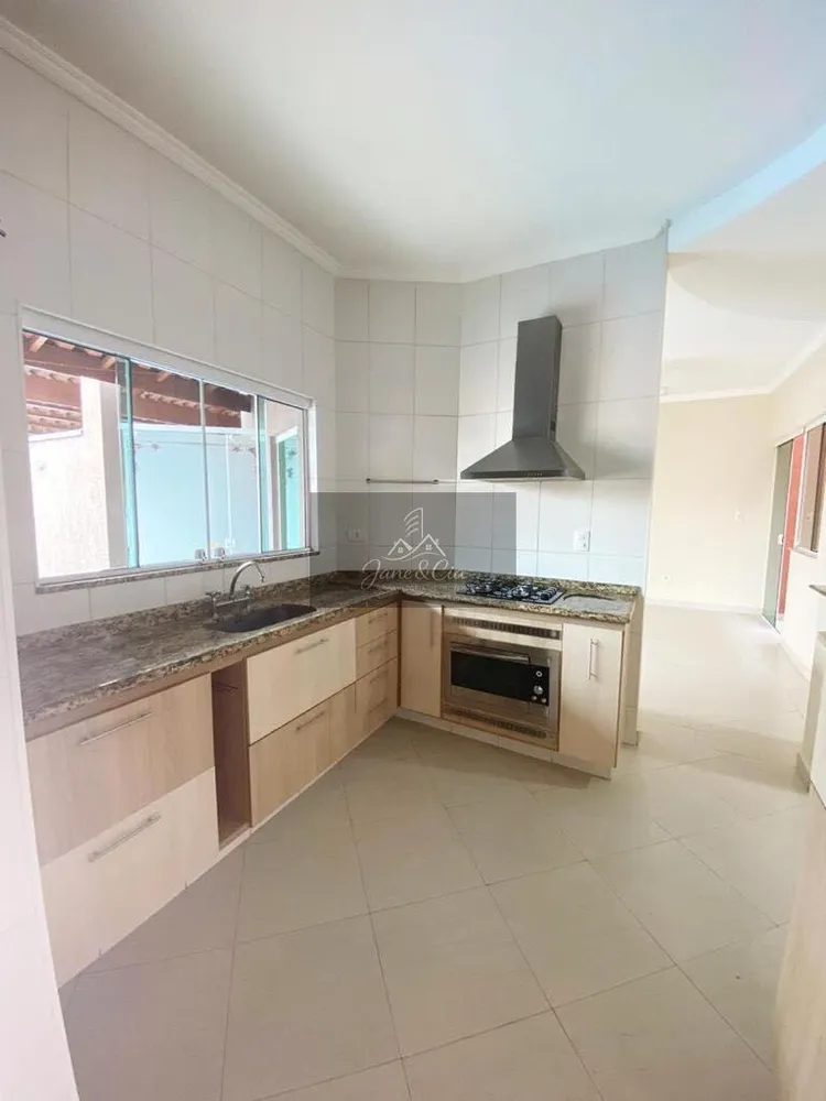 Casa, 3 quartos, 160 m² - Foto 2