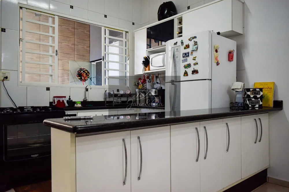 Casa, 3 quartos, 250 m² - Foto 14
