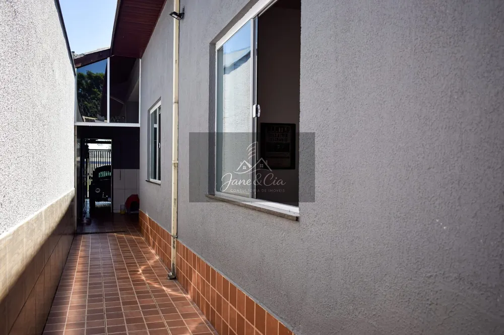 Casa, 3 quartos, 250 m² - Foto 1