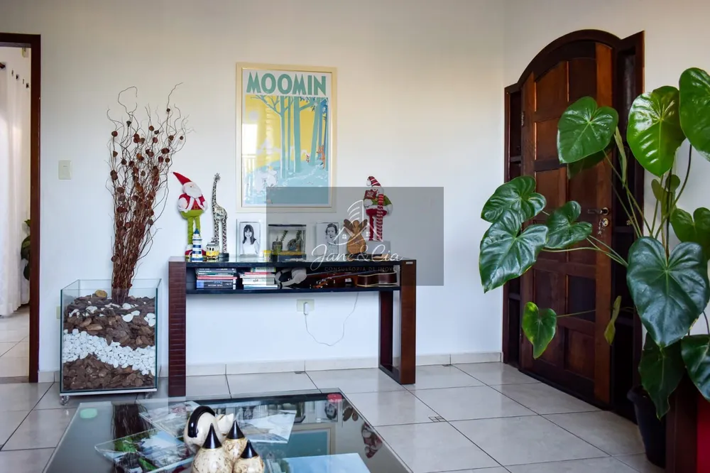 Casa, 3 quartos, 250 m² - Foto 13