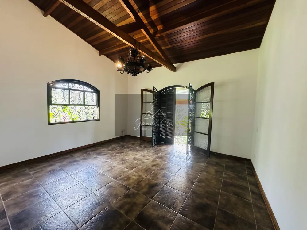 Chácara, 3 quartos, 2250 m² - Foto 4