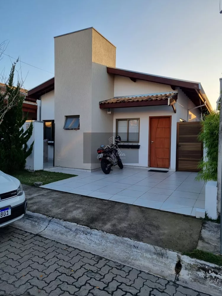 Casa, 3 quartos, 129 m² - Foto 1