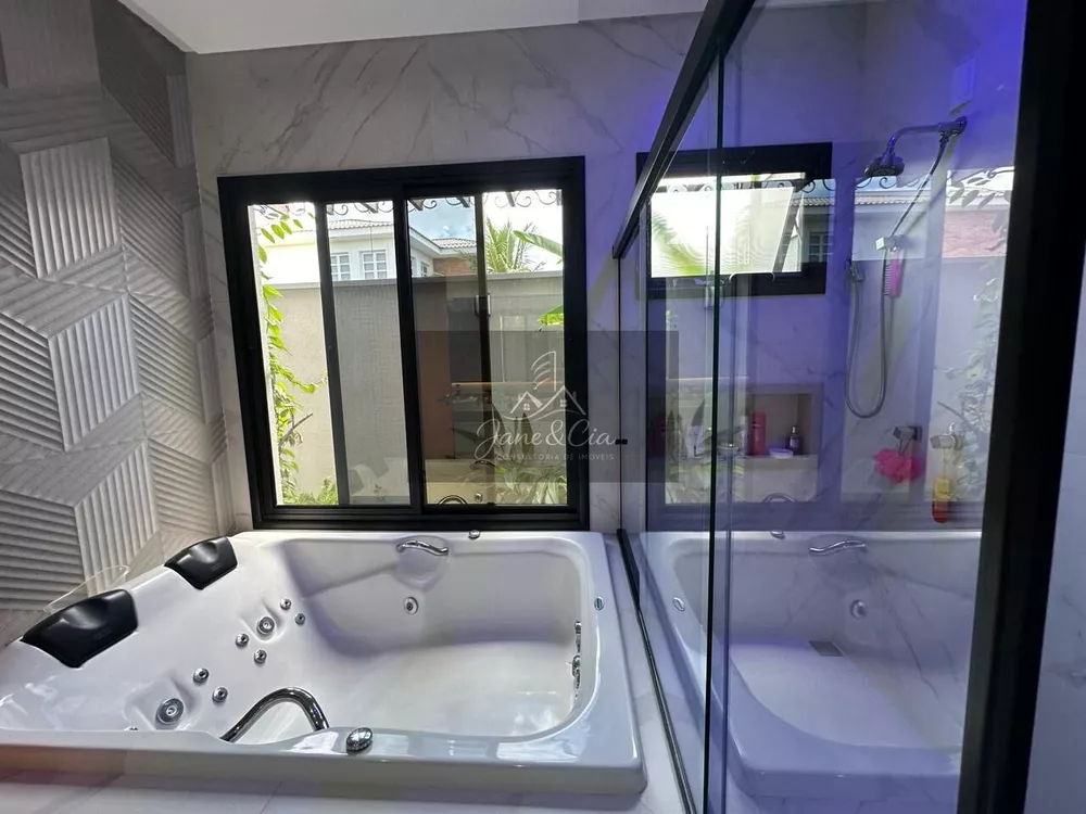 Casa, 3 quartos, 247 m² - Foto 1