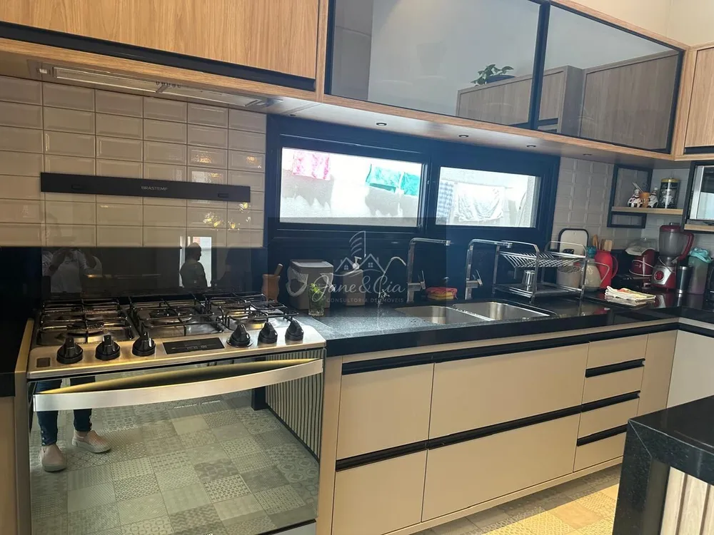 Casa, 3 quartos, 247 m² - Foto 11