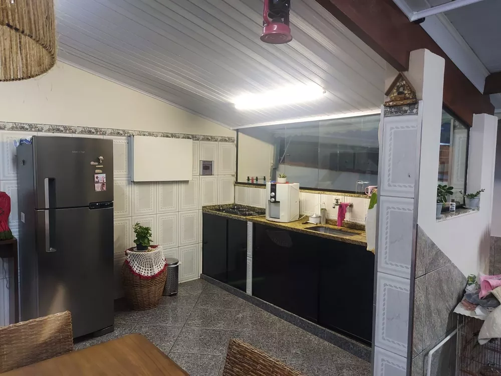 Casa, 3 quartos, 190 m² - Foto 3
