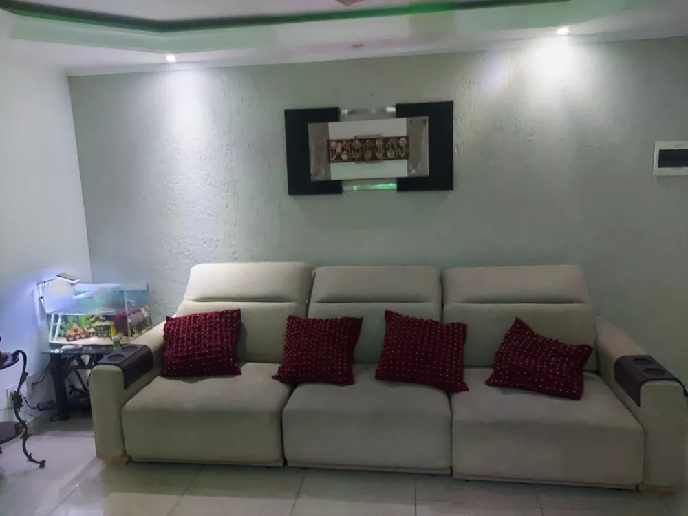Casa, 3 quartos, 190 m² - Foto 1