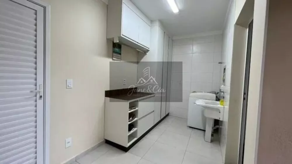 Sobrado, 4 quartos, 231 m² - Foto 1