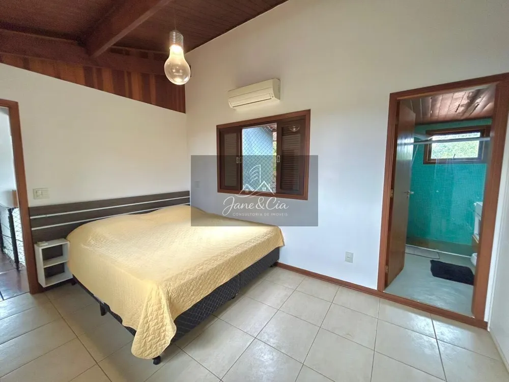 Sítio, 3 quartos, 1070 m² - Foto 12