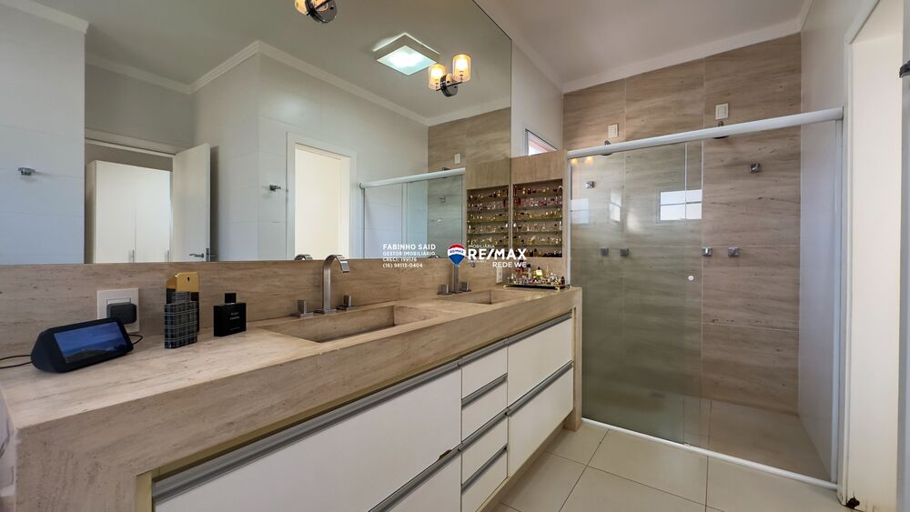 Casa, 5 quartos, 615 m² - Foto 1