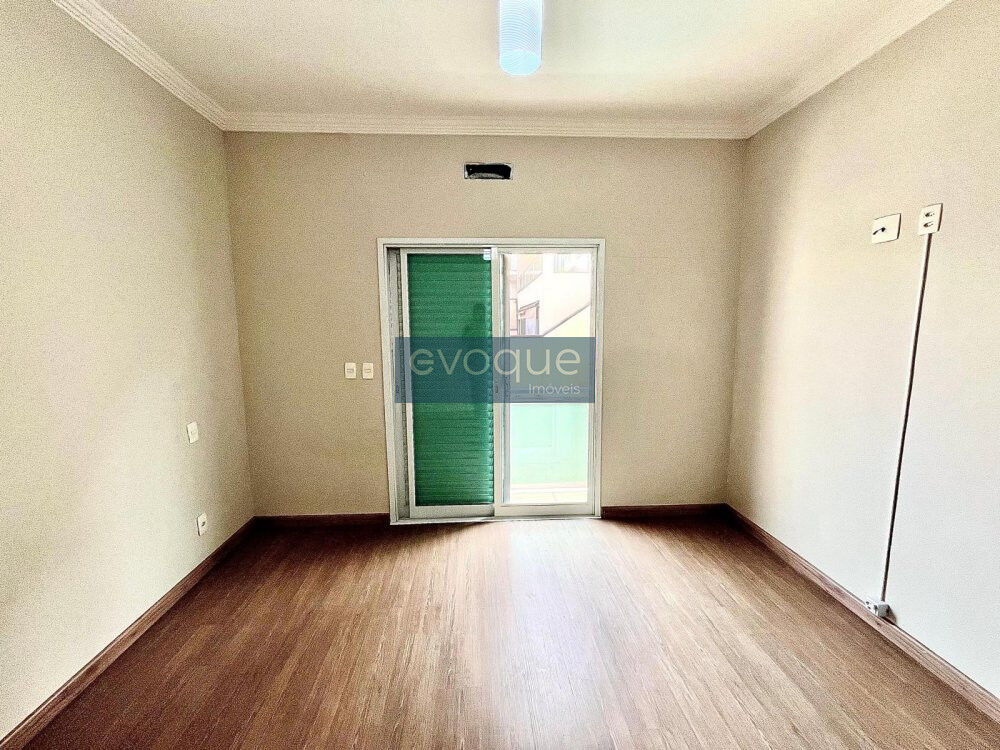 Sobrado, 3 quartos, 250 m² - Foto 2