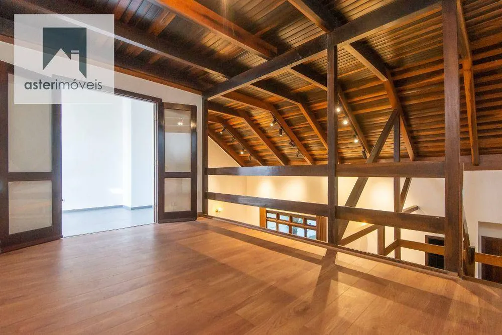 Casa, 3 quartos, 272 m² - Foto 13