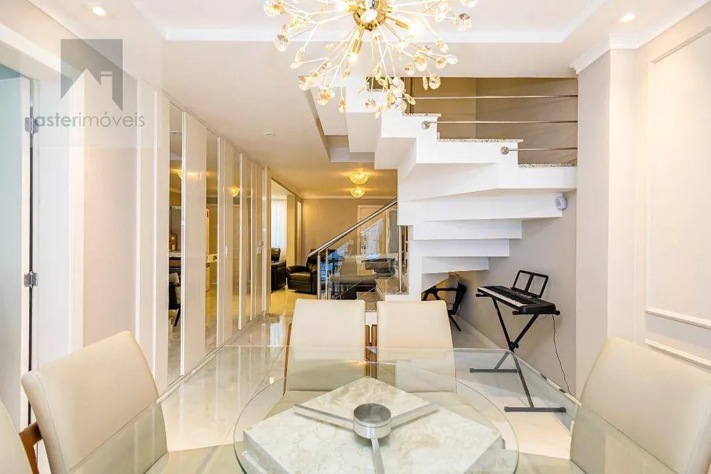Sobrado, 4 quartos, 228 m² - Foto 2